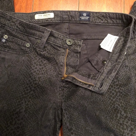 AG Adriano Goldscmied Animal Print The Legging Super Skinny Fit Jean - Picture 9 of 16